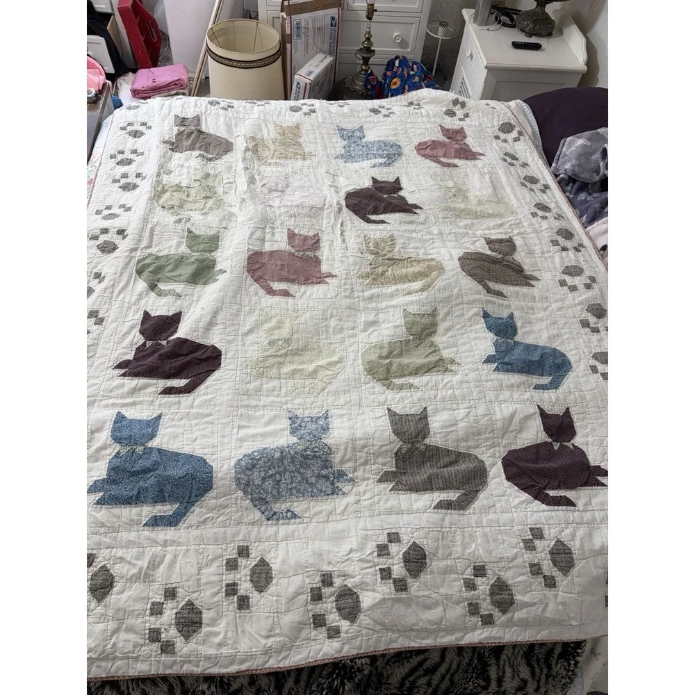 VTG Cat Kitten Quilt 61x76 Cottage Core Whimsical Patchwork Floral CUTTER FLAWs